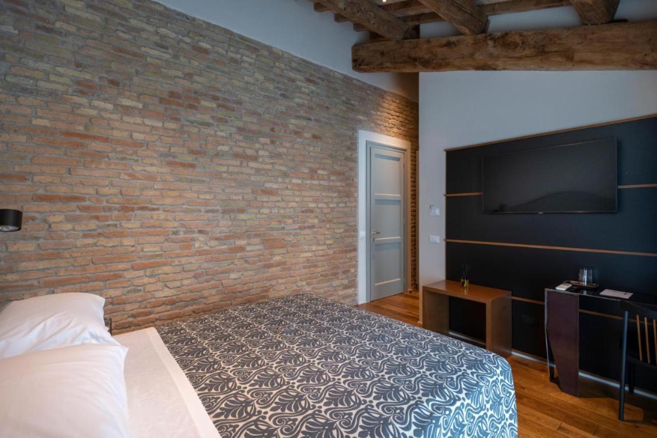 Bed and Breakfast Sei Sequoie Ravenna Exterior foto