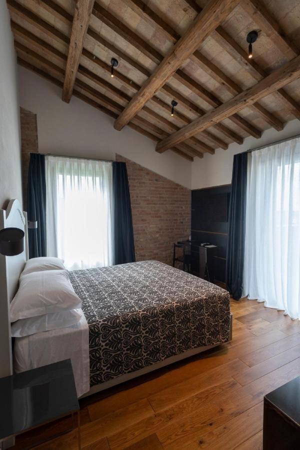 Bed and Breakfast Sei Sequoie Ravenna Exterior foto
